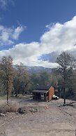 Off-grid 1-bed Cabin in Yokuts Valley