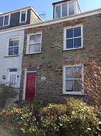 Newly Refurbished 7-bed Cottage in Polruan, Fowey