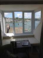 Newly Refurbished 7-bed Cottage in Polruan, Fowey
