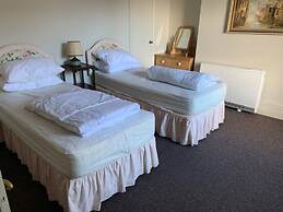 Newly Refurbished 7-bed Cottage in Polruan, Fowey