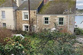 Newly Refurbished 7-bed Cottage in Polruan, Fowey