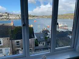 Newly Refurbished 7-bed Cottage in Polruan, Fowey