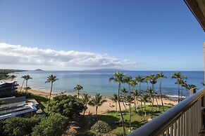 Mana Kai Maui Resort, #812a 1 Bedroom Condo by RedAwning