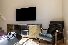 Villa #28 At Bloomington Country Club 4 Bedroom Townhouse by RedAwning