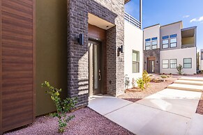 Villa #28 At Bloomington Country Club 4 Bedroom Townhouse by RedAwning