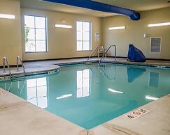Cobblestone Hotel & Suites - Ottumwa