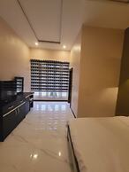 Aggreys 55 airport lodge