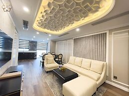 Cua Dong Luxury Hotel