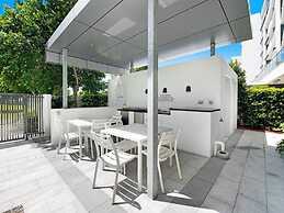 Harbour Quays Apartments