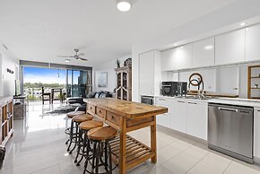 Harbour Quays Apartments