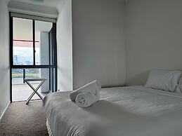 Harbour Quays Apartments