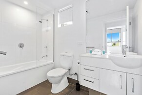 Harbour Quays Apartments