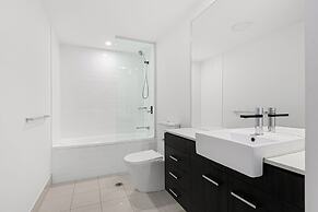 Harbour Quays Apartments