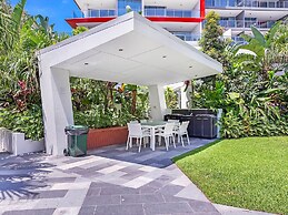 Harbour Quays Apartments