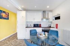 Apartment King House Hayes