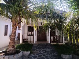 Mambo Ocean Resort