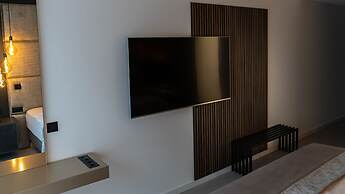 THE Newsha Signature Home