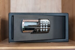 Castel Sant Angelo Luxury Rooms & Tour