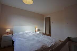 Unique 5BD Farm House Perfect for Relaxing