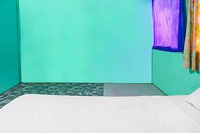 OYO 92248 Kurnia ShangrilaNearNagoya Hill Shopping Mall