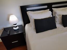 Villa Nova Madeira no Funchal Casa A e B