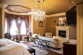 Belle View Manor Inn