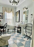 Belle View Manor Inn