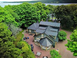 Belle View Manor Inn