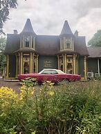 Belle View Manor Inn