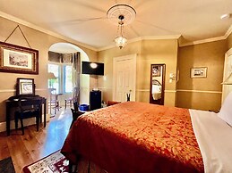 Belle View Manor Inn