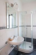 Hotel Baby Bed and Breakfast