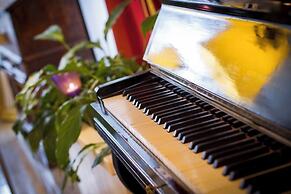 Hotel Baby Bed and Breakfast