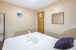 White Shamrock Beach Hotel