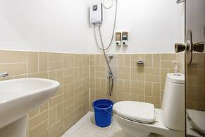 White Shamrock Beach Hotel