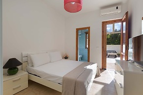 3163 Villino Il Faro by Barbarhouse