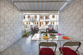 3163 Villino Il Faro by Barbarhouse