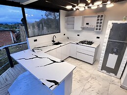 WHITE DOMES GLAMPING