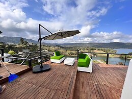 WHITE DOMES GLAMPING