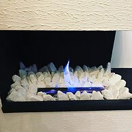 WHITE DOMES GLAMPING