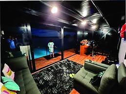 WHITE DOMES GLAMPING