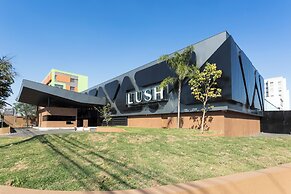 Lush Motel Lapa