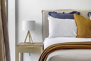 Spacious viaduct sancturary