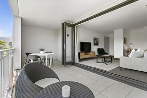 Spacious viaduct sancturary