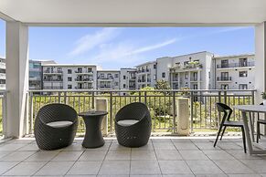 Spacious viaduct sancturary