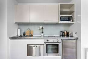 Light and convenient city living