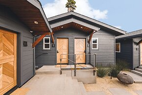 Surf Lodge