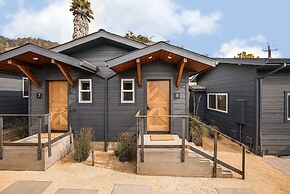 Surf Lodge