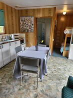 Queenstown Copper Country Cabins