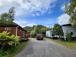 Queenstown Copper Country Cabins