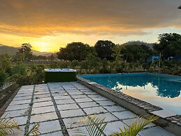 Srina Vilas, Corbett